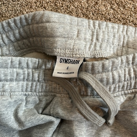 Grey Gymshark sweatpants, never worn, size small. - Picture 2 of 2